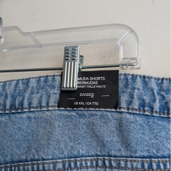 NWT H&M High Rise Bermuda Denim Shorts - Picture 5 of 6